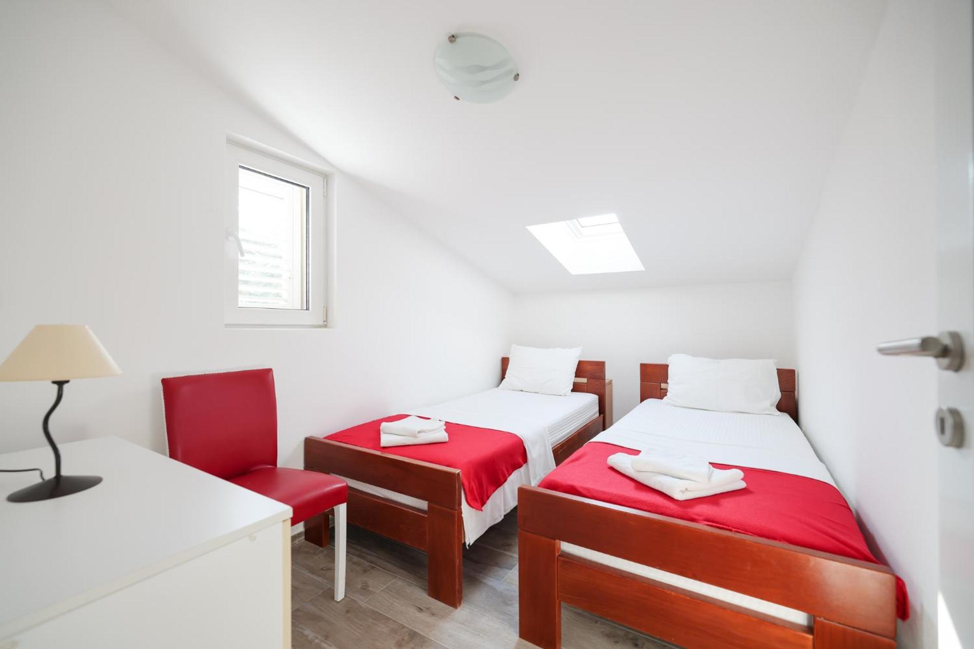 Rooms Malic Petrčane Szoba fotó