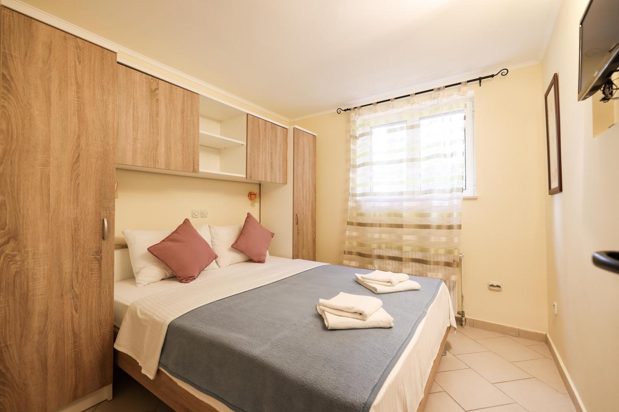 Rooms Malic Petrčane Szoba fotó